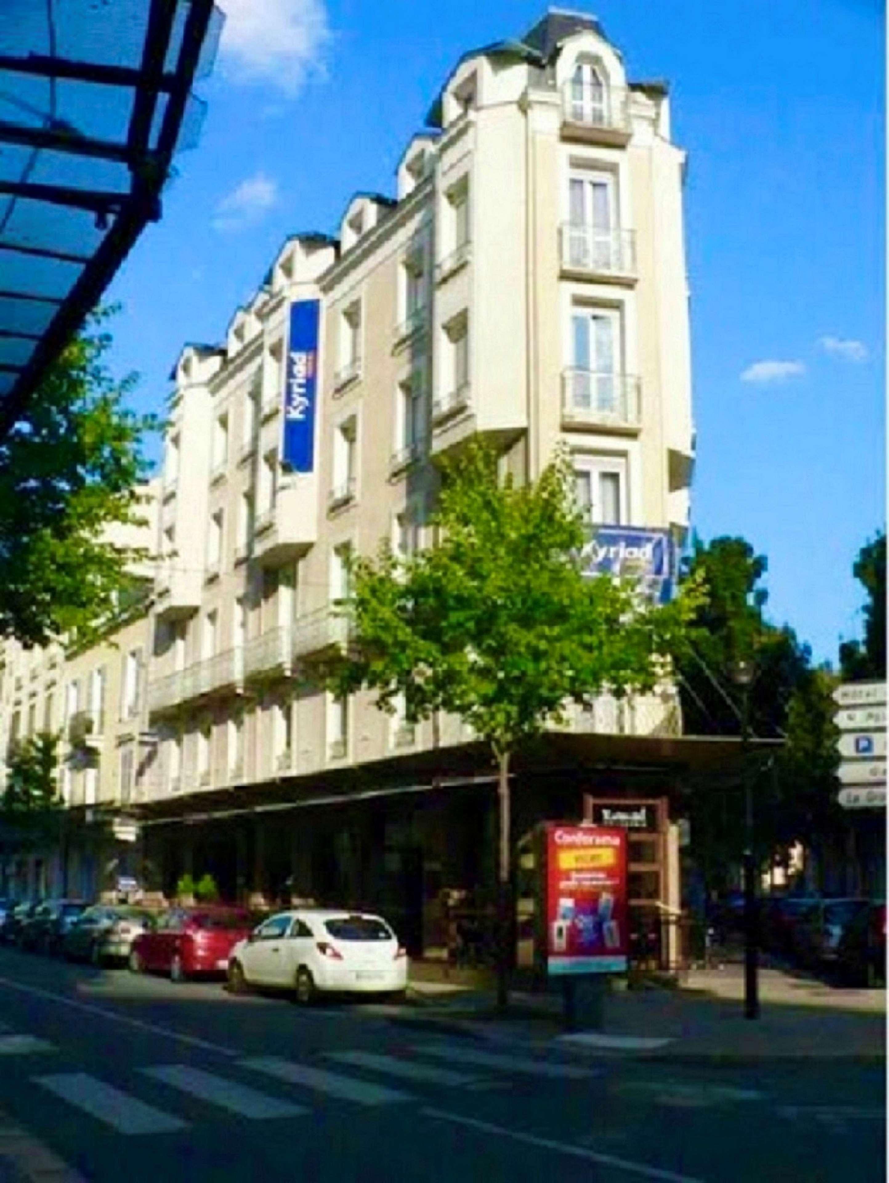 Kyriad Restaurant Centre Spa Виши Екстериор снимка